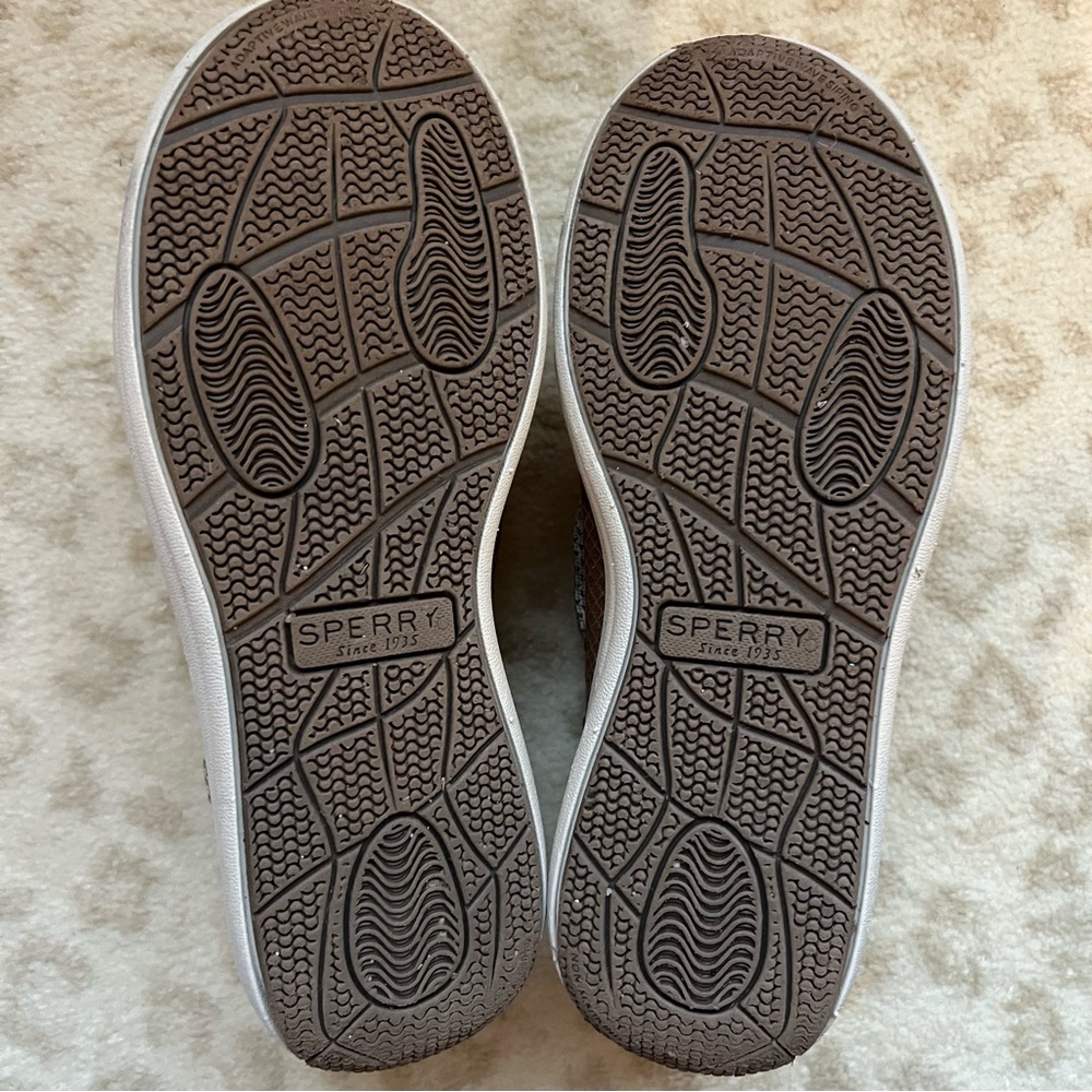 Sperry Tan Boat Shoes with White Stitching - Picture 6 of 8